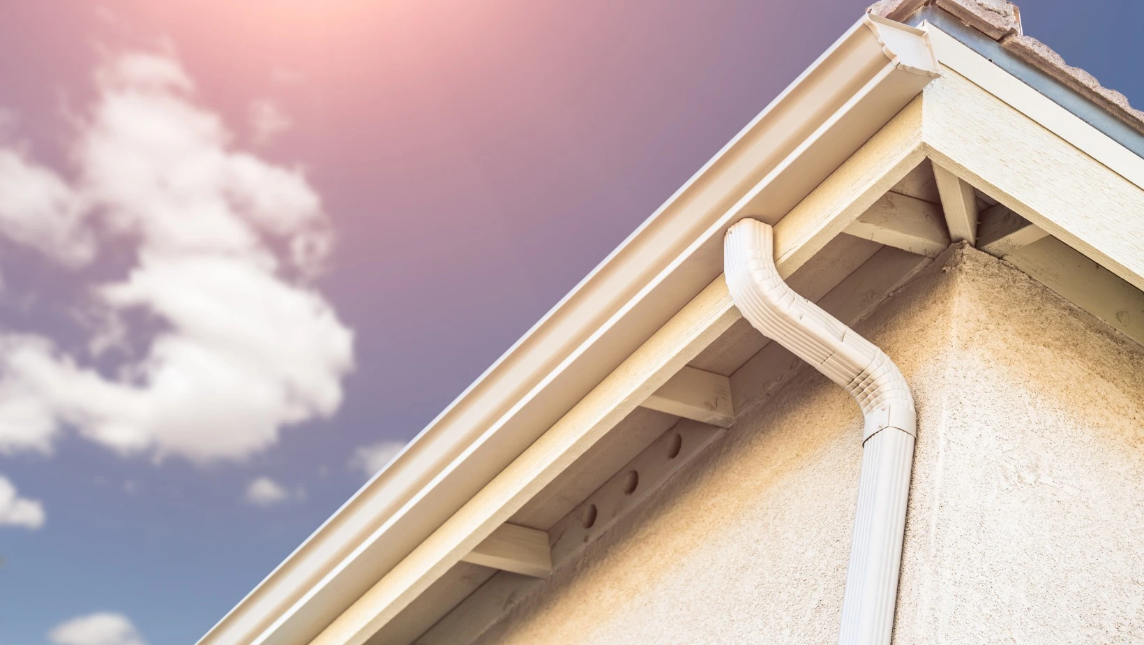 Advanced Seamless Gutters