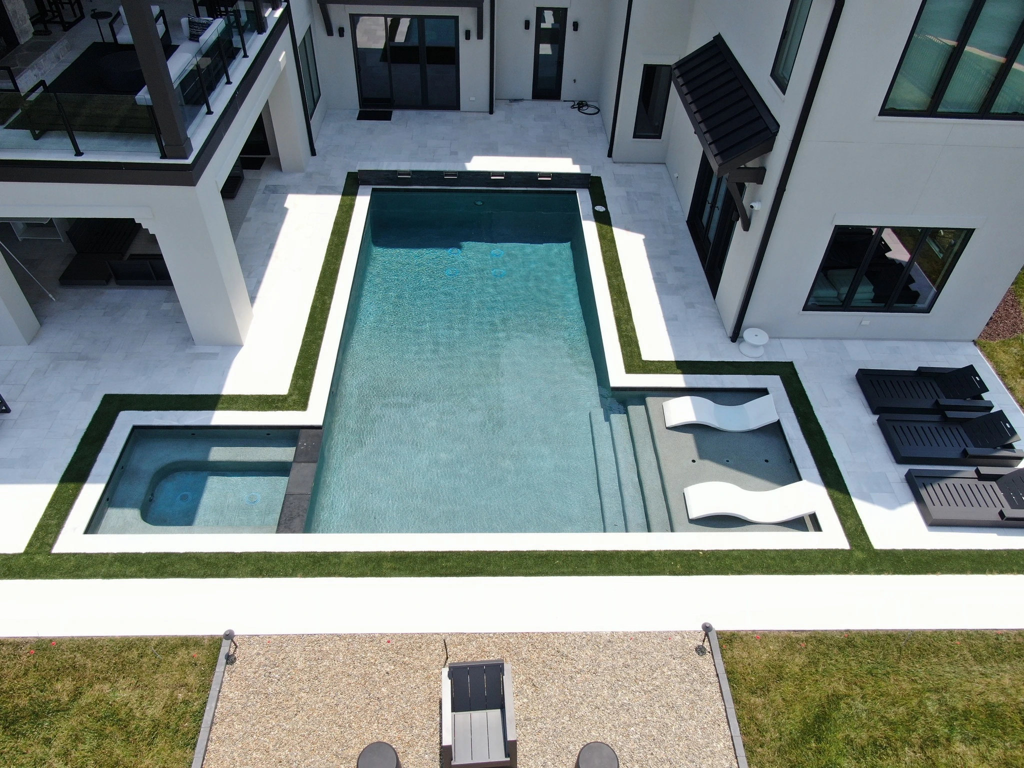 Superior Pools & Spas