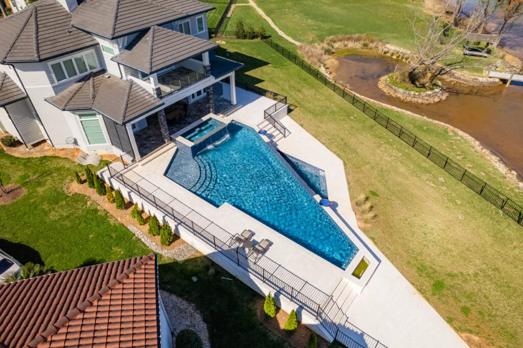 Superior Pools & Spas