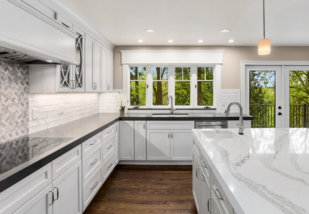 Modern Kitchens & Baths