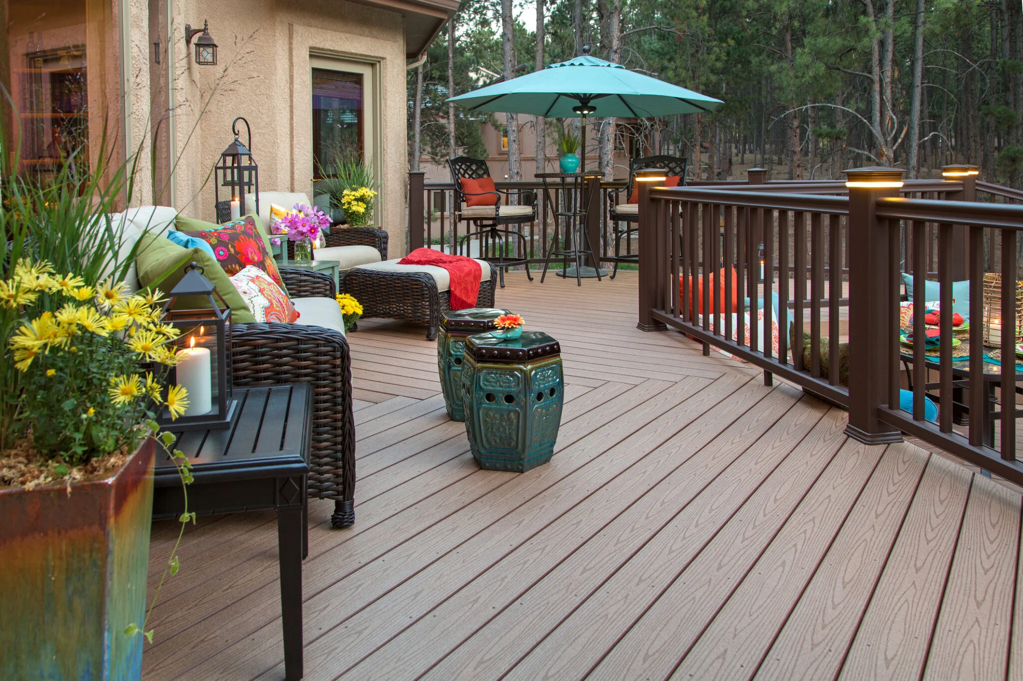 North Decks and Outdoor Living