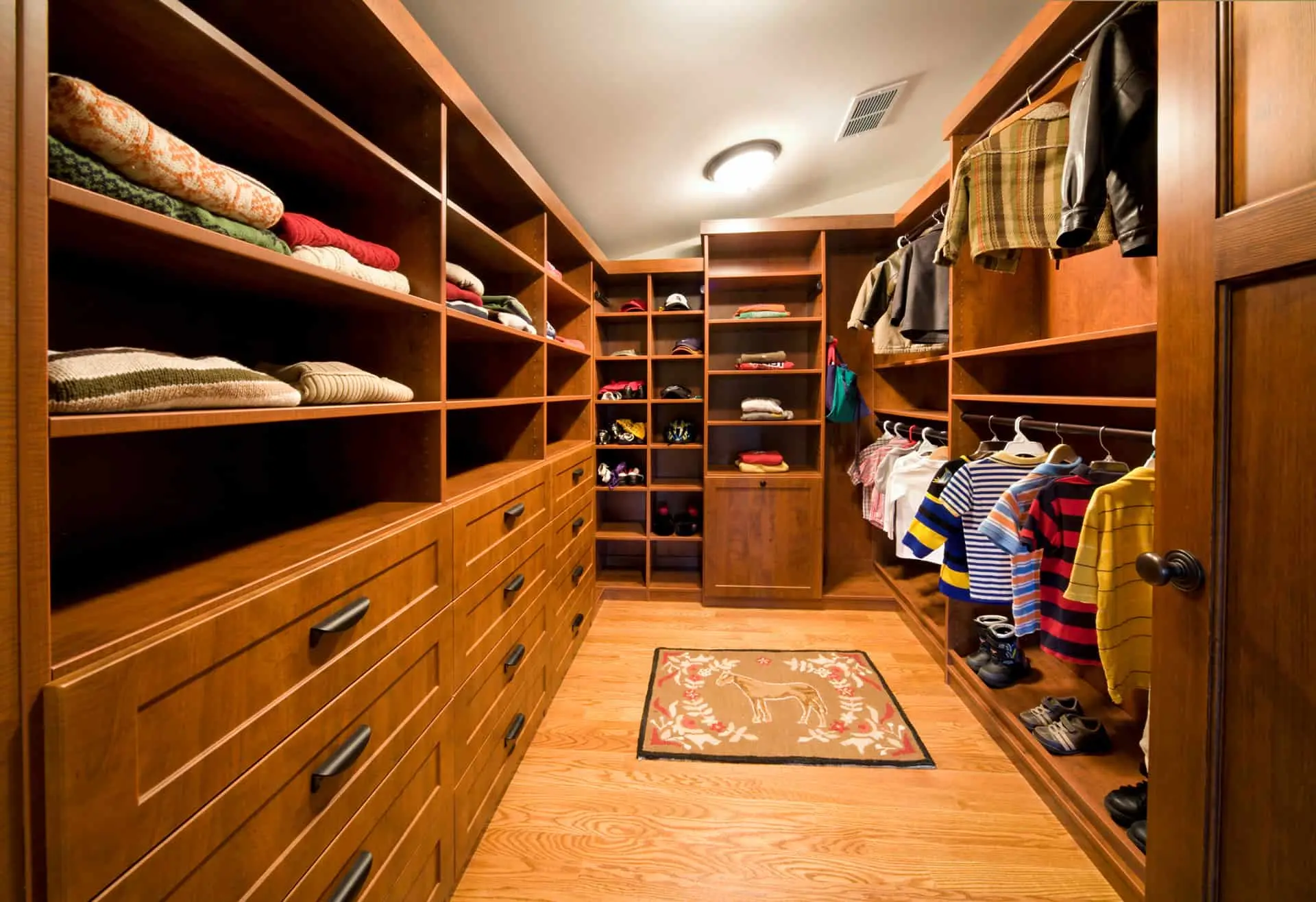 Closet Organizing Systems
