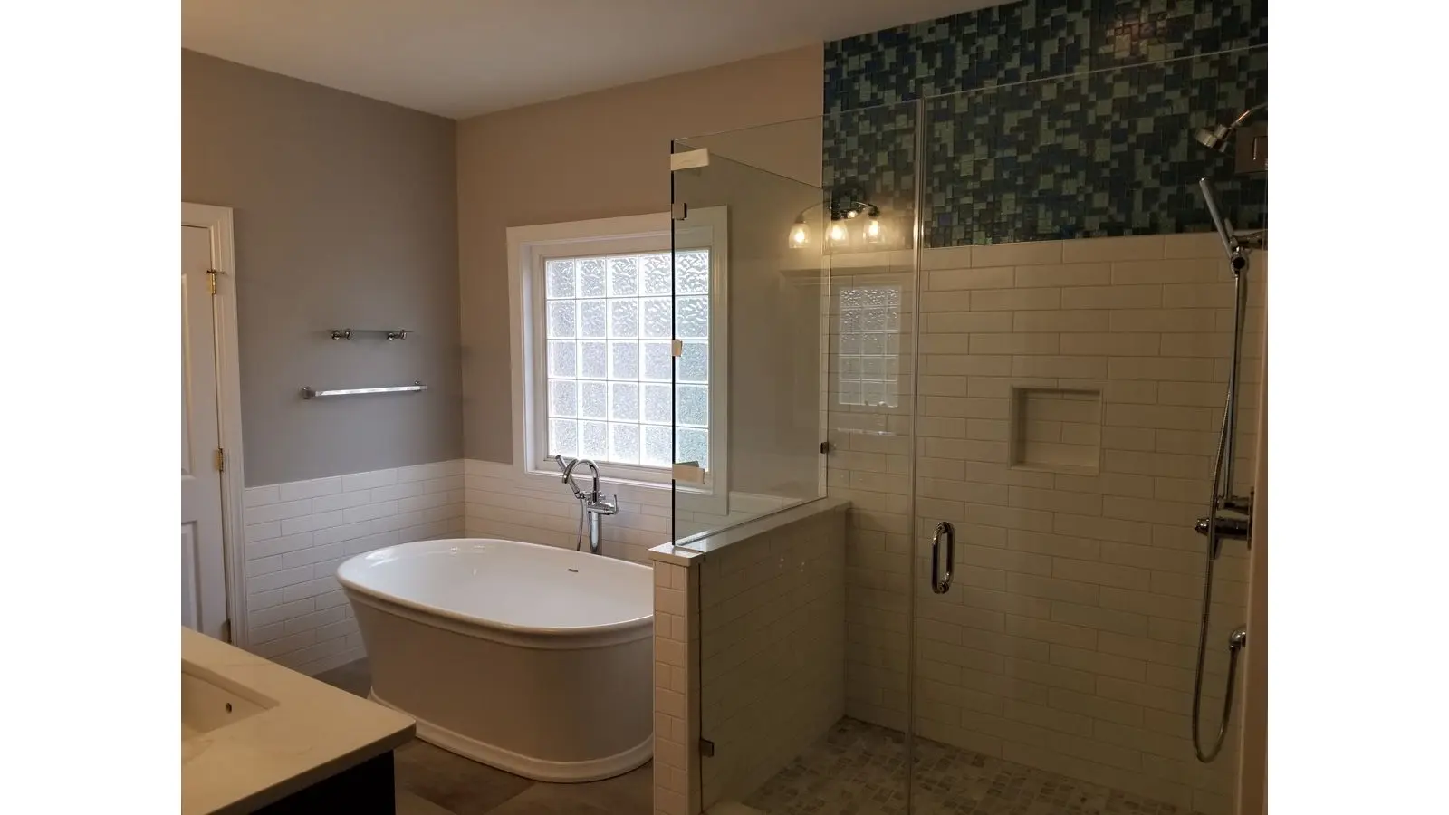 Modern Restoration & Remodeling