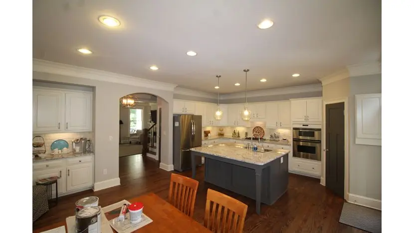 Modern Restoration & Remodeling