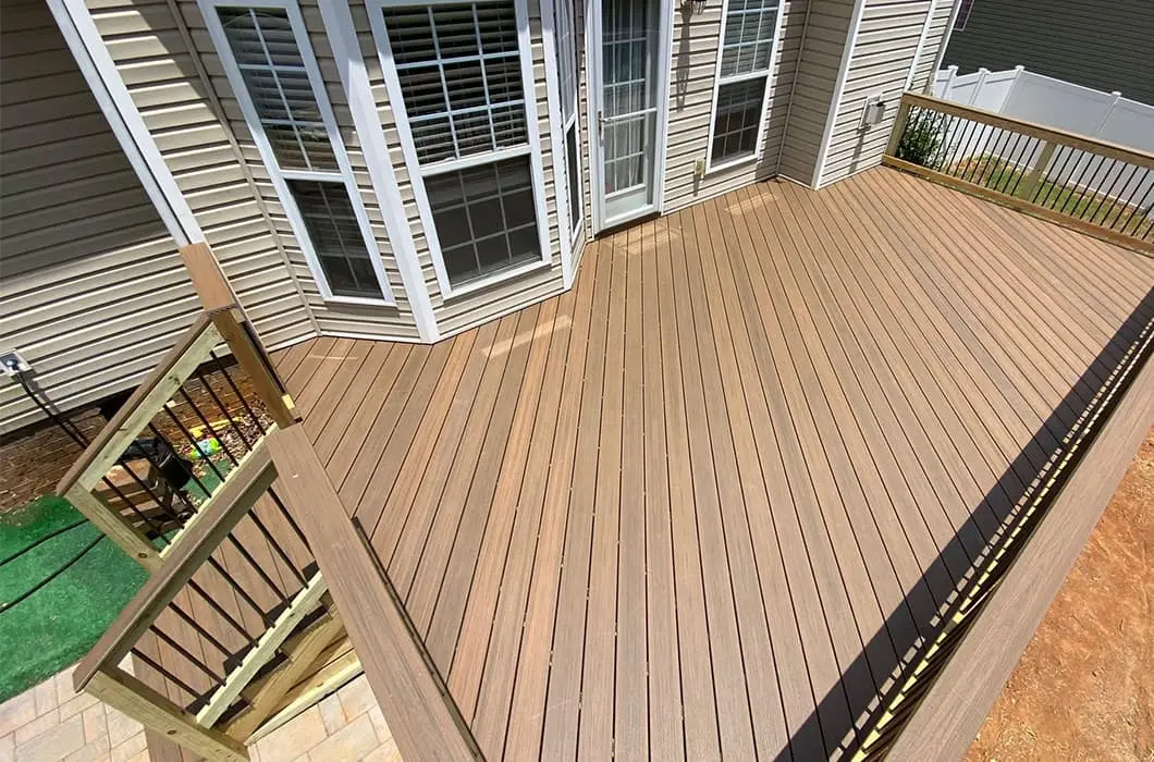 Deck Plus