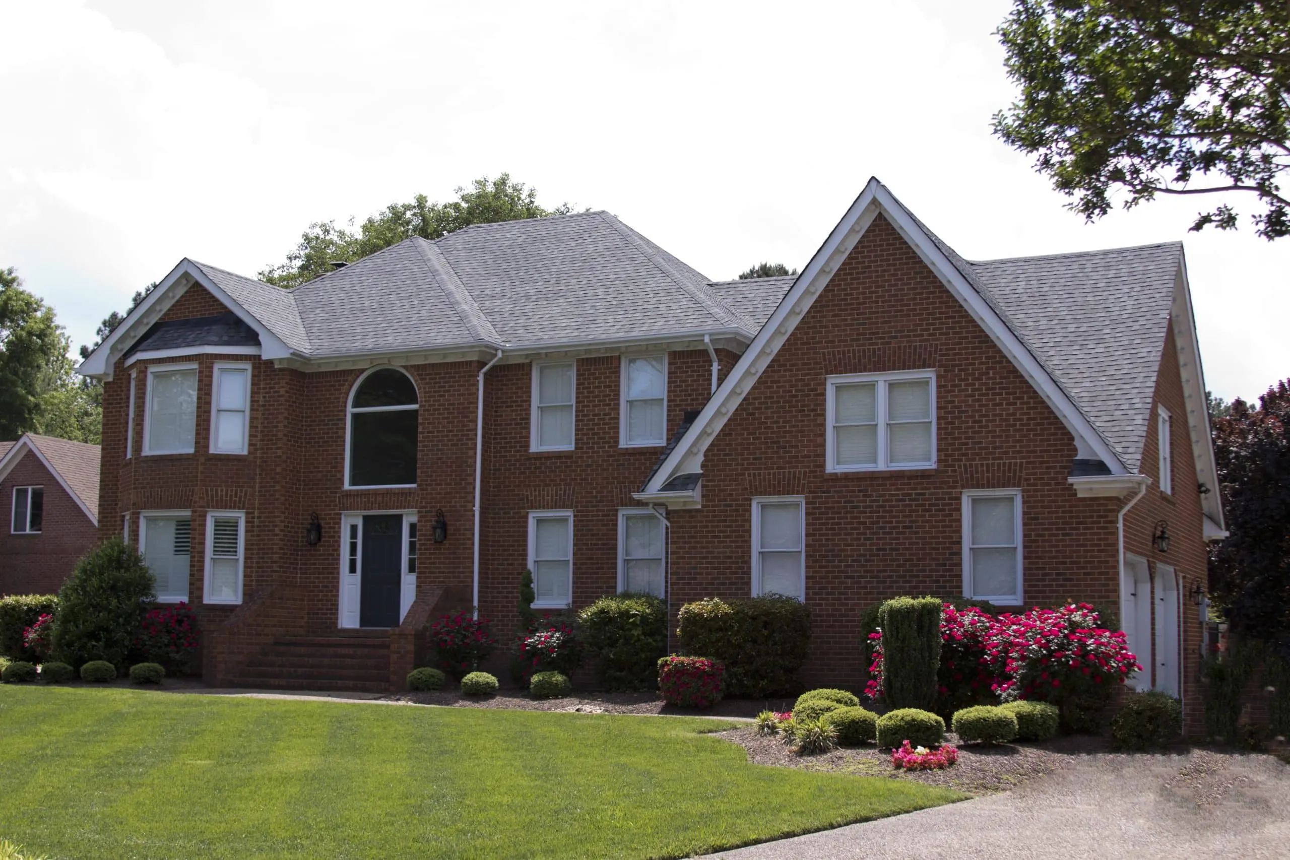 Pyramid Roofing