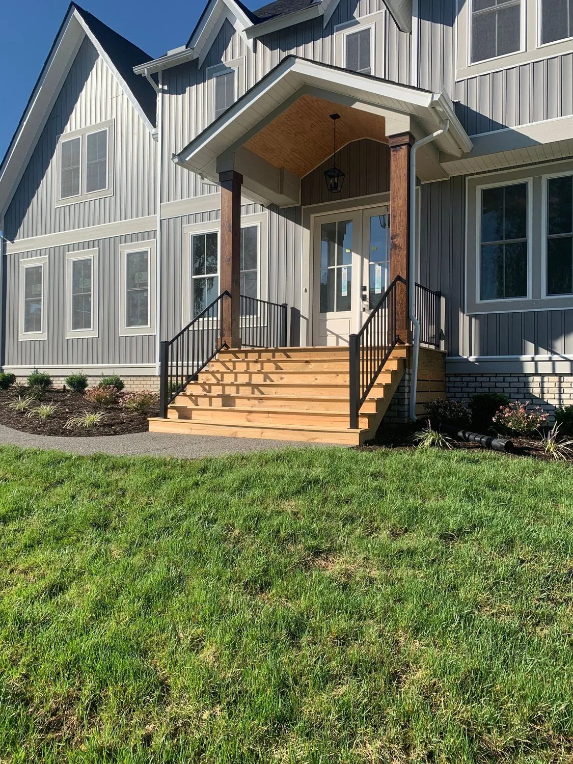 Lester Contracting LLC