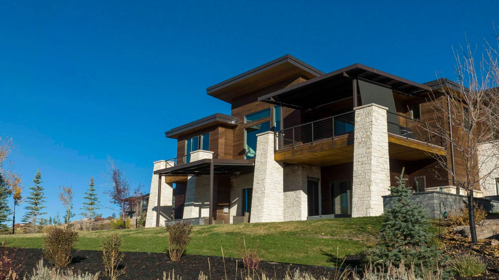 Best Vinyl Fence & Deck LLC