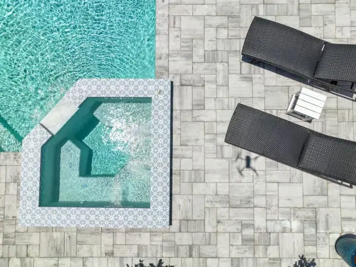 Accurate Pavers