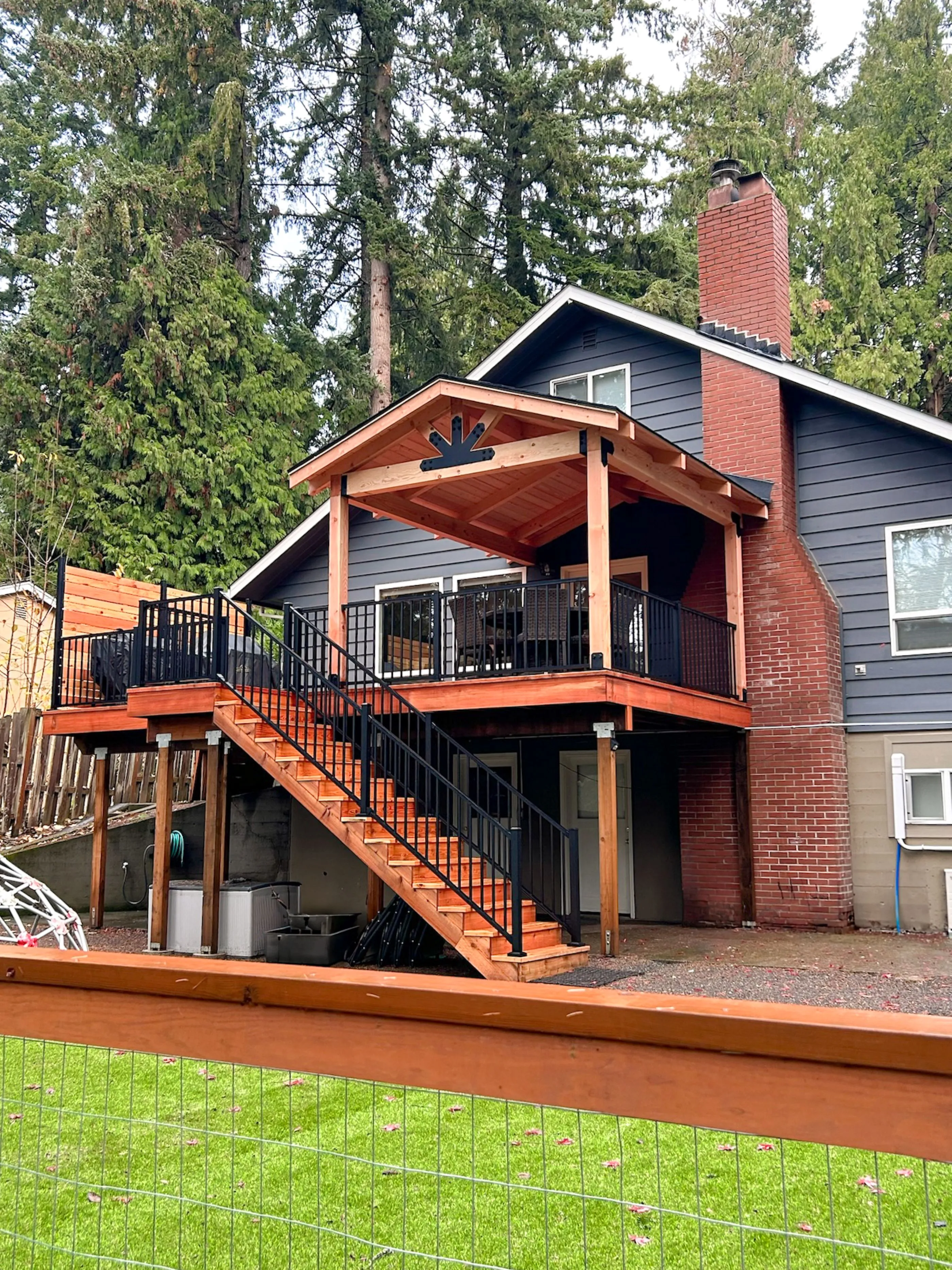 Grand Decks