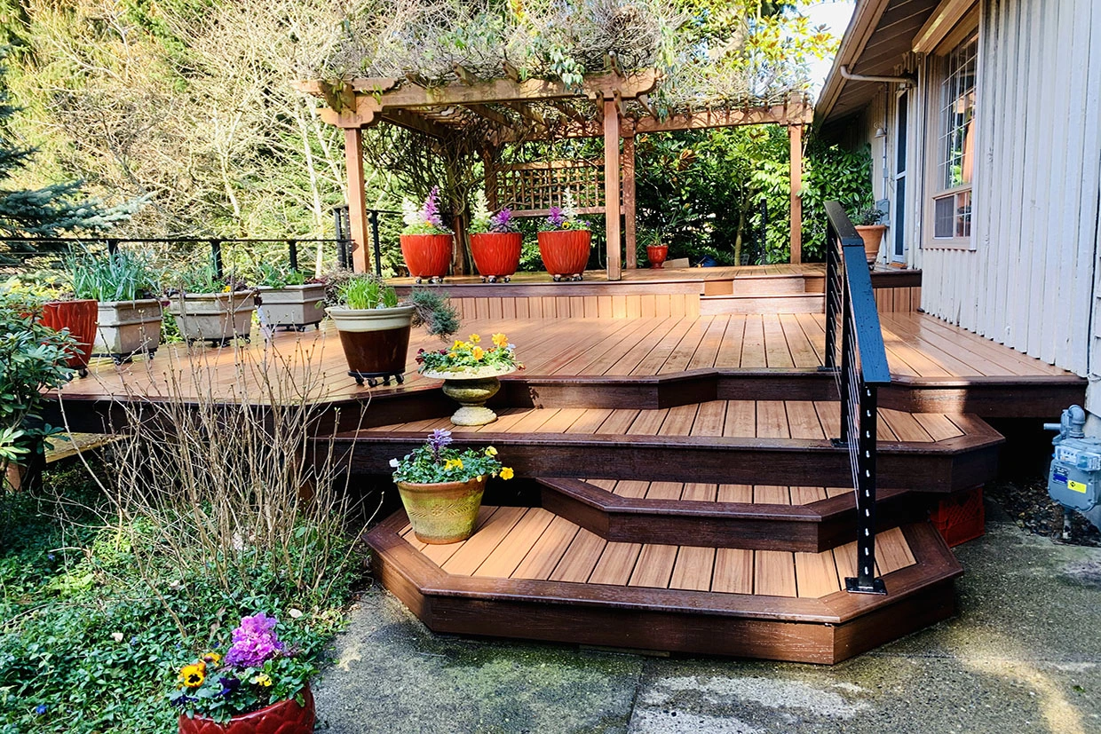 Grand Decks