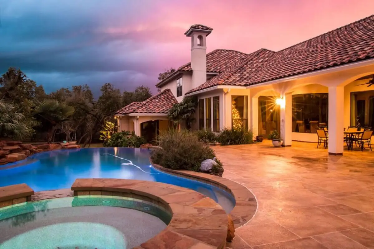 Allied Outdoor Solutions