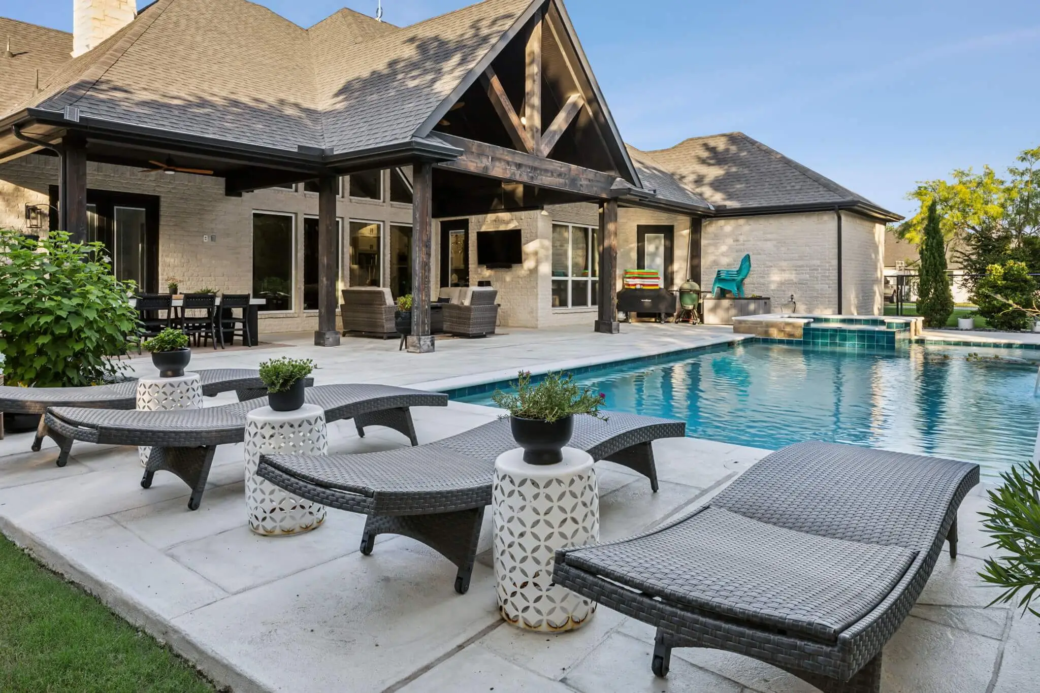 Allied Outdoor Solutions