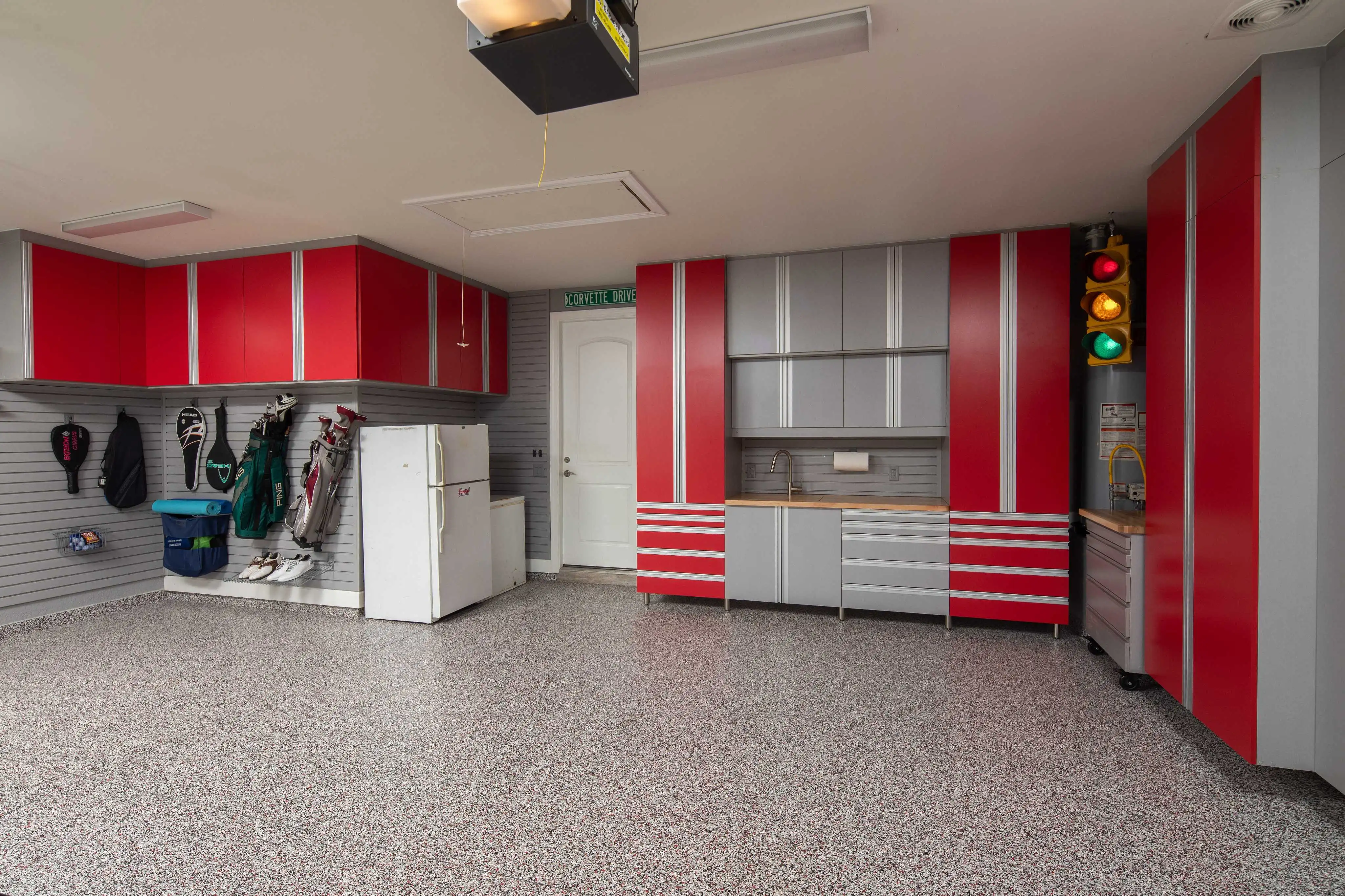 Encore Garage