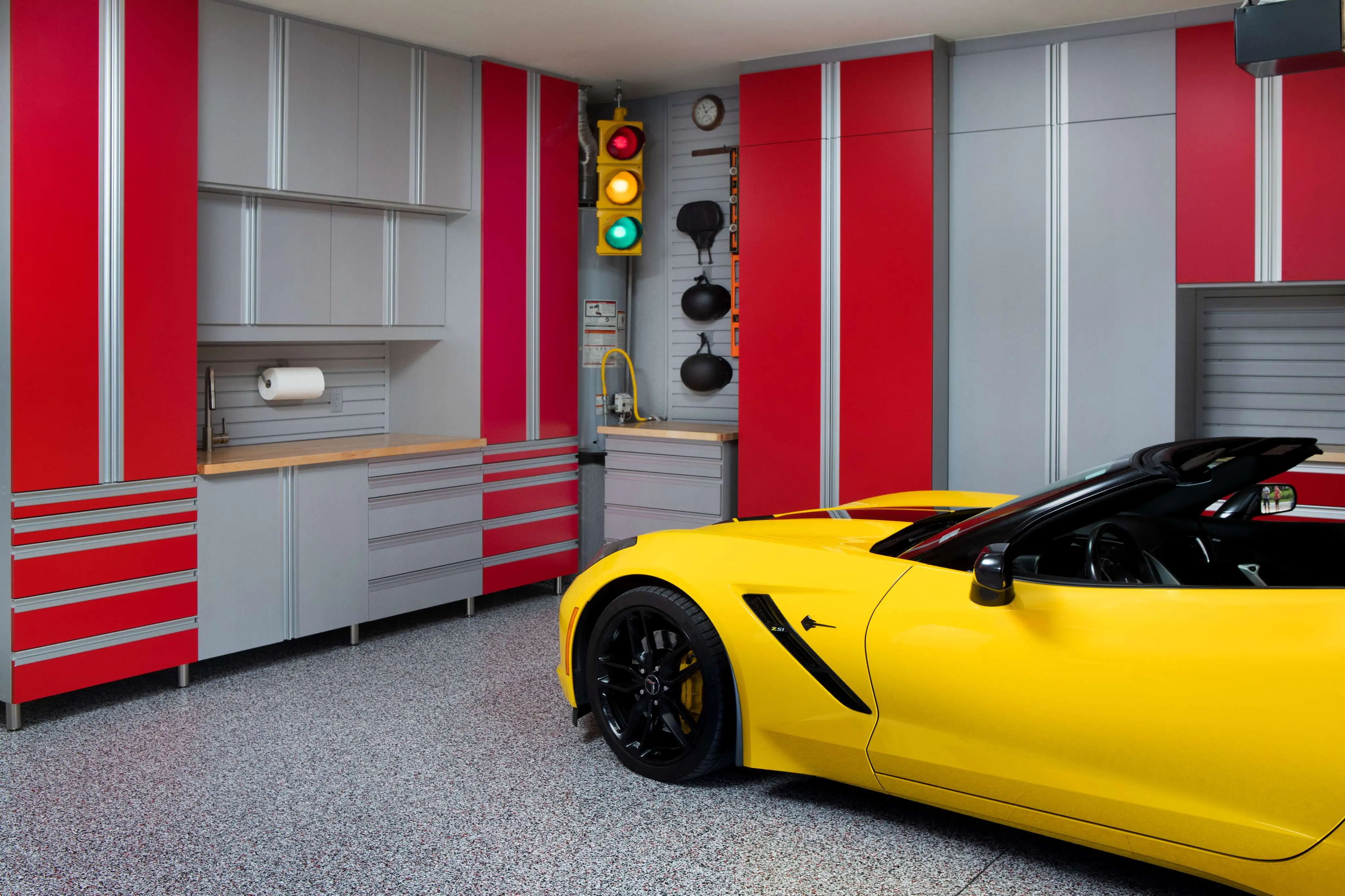 Encore Garage