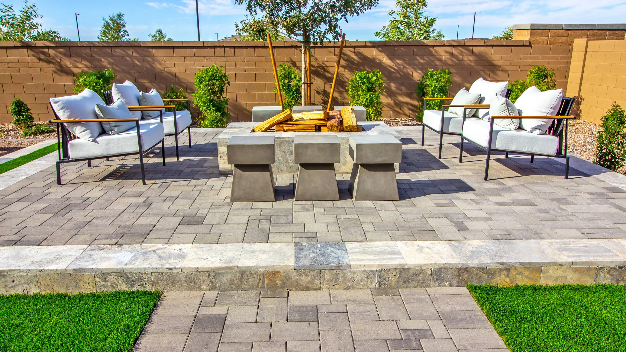 Meta Paving Stones