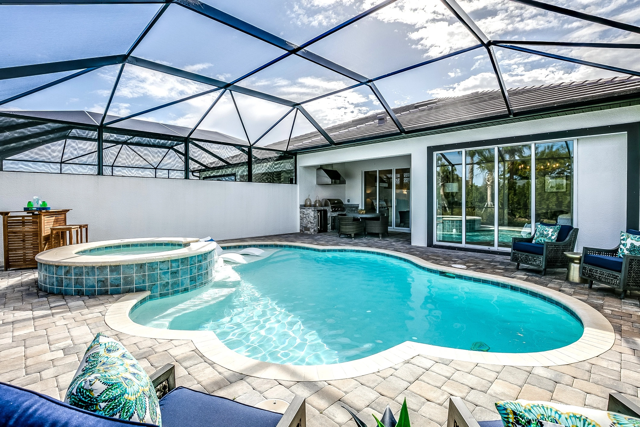 Lifestyle Pool and Spa