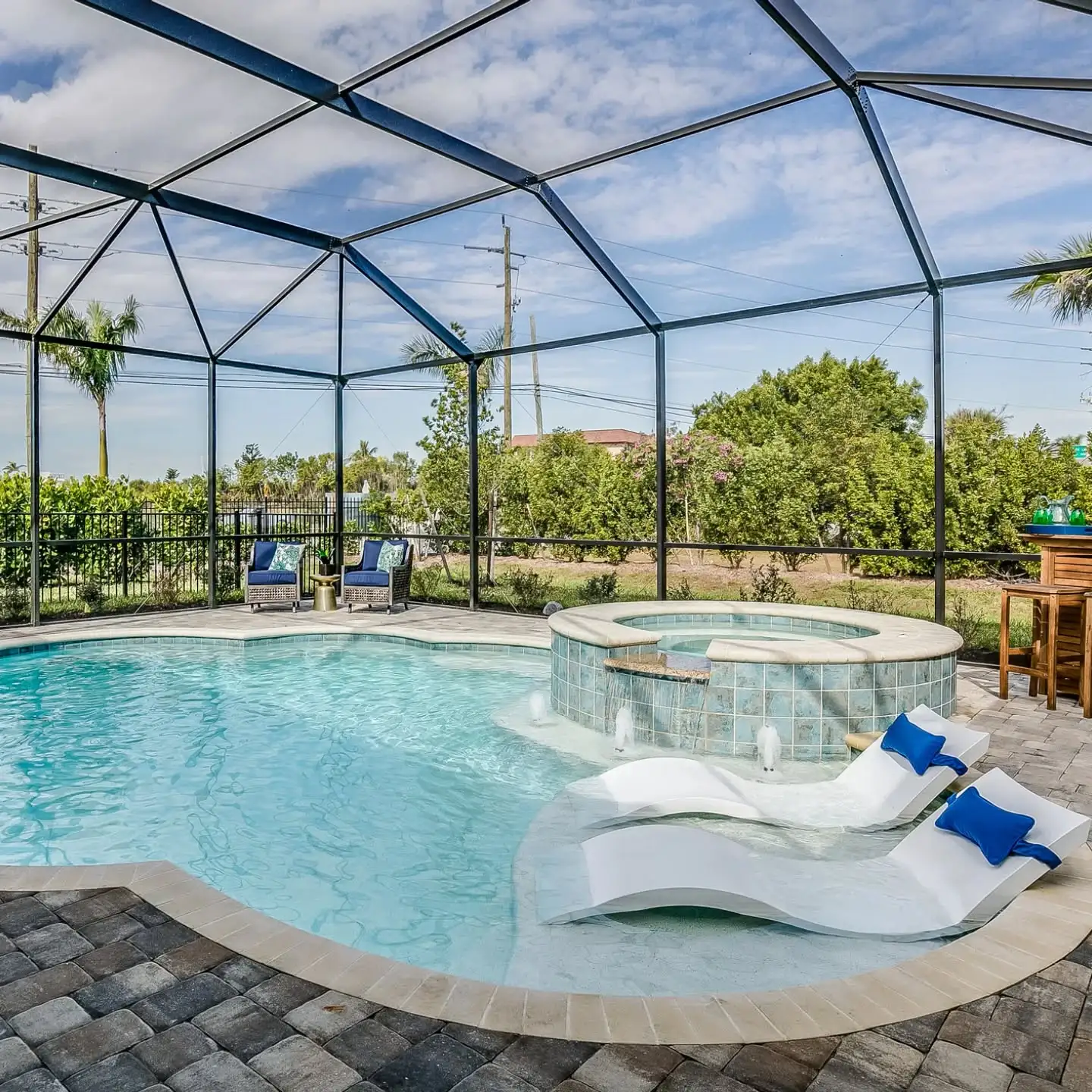 Lifestyle Pool and Spa