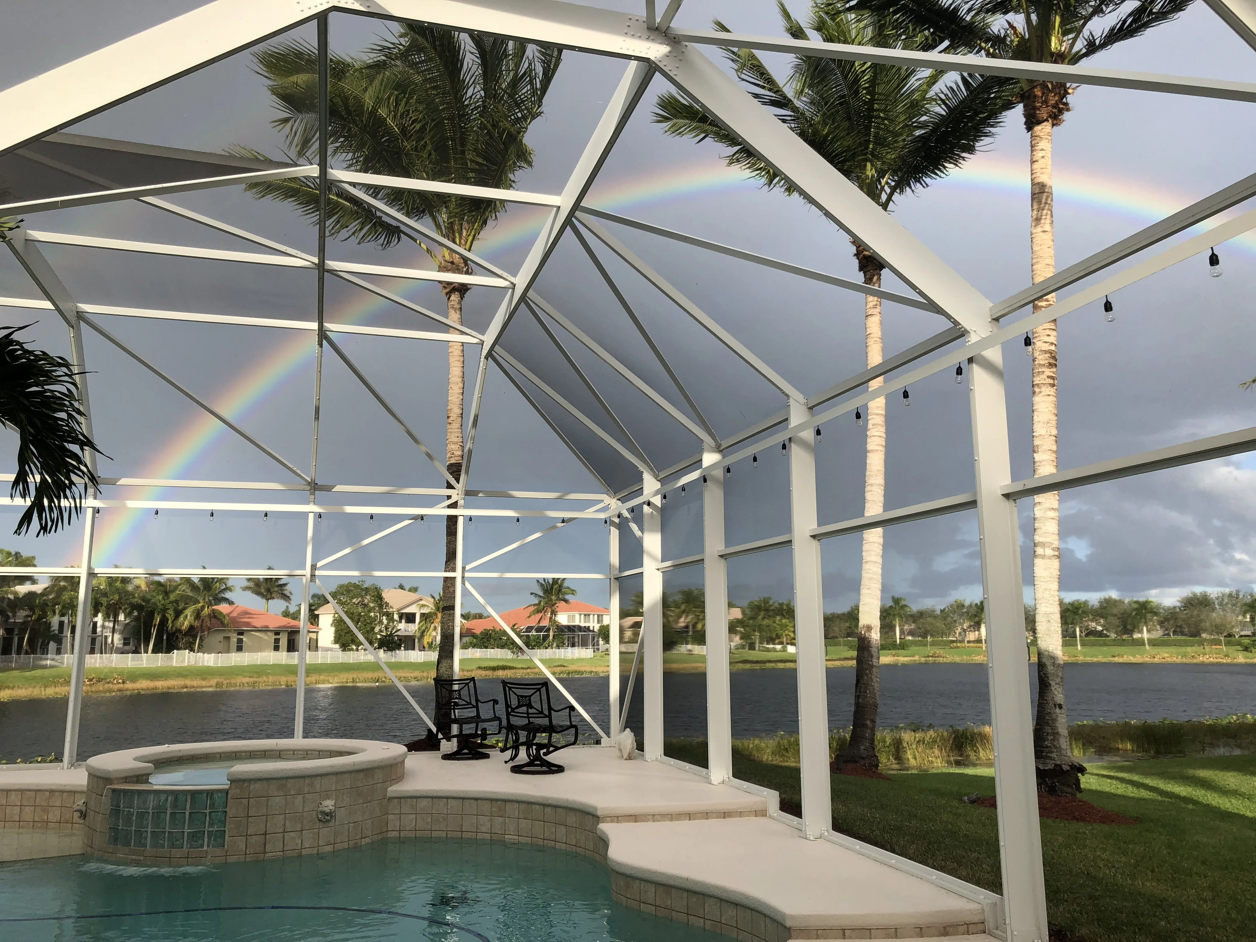 Screen Builders & Fencing
