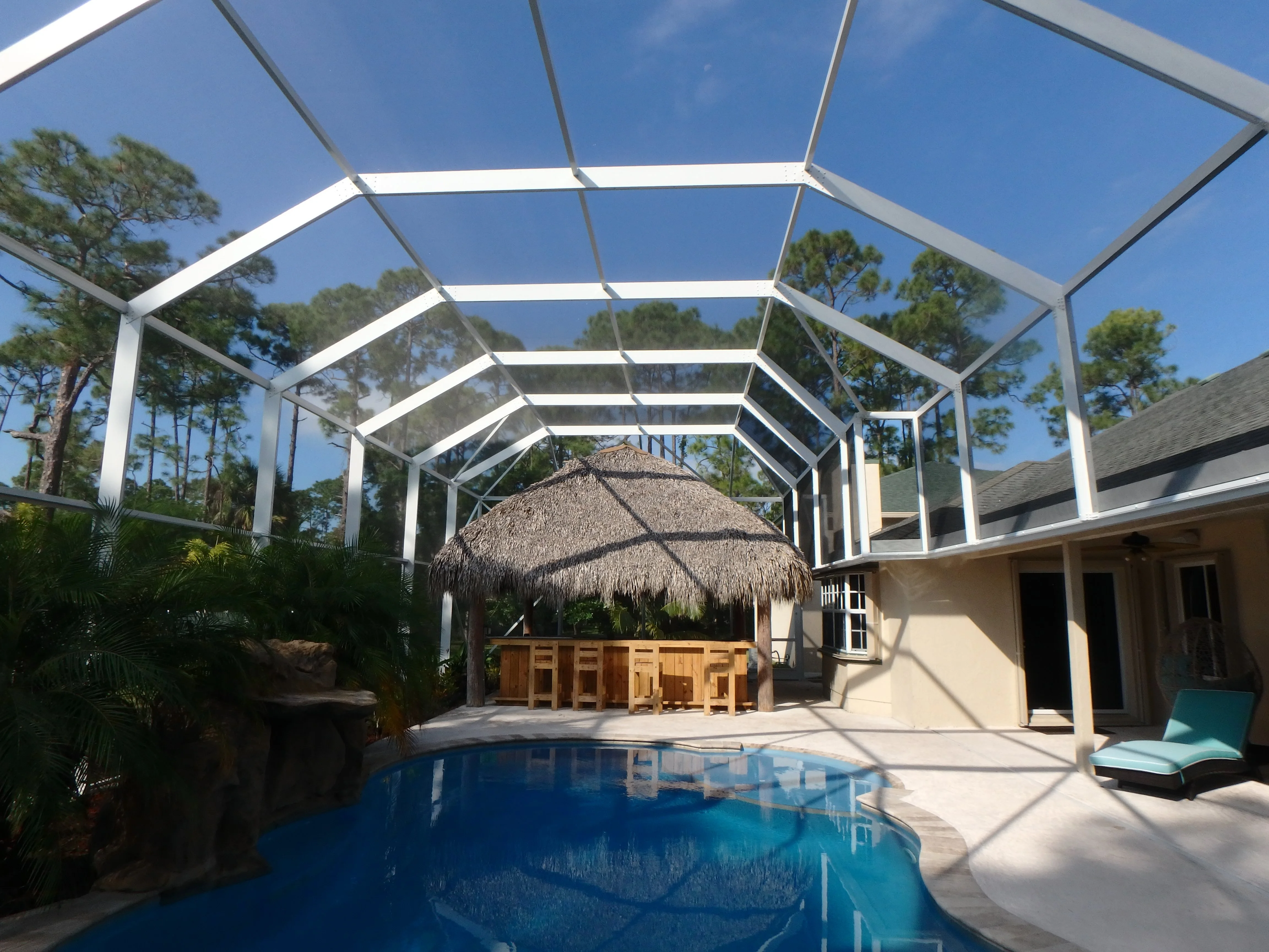 Screen Builders & Fencing