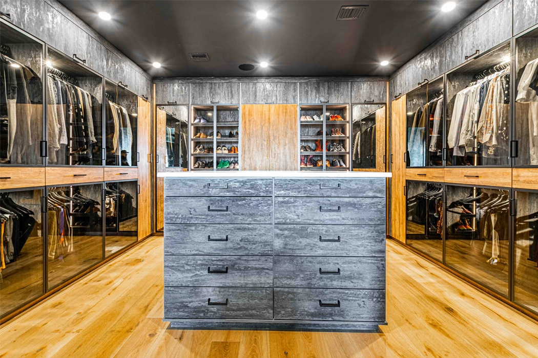 Closet Factory
