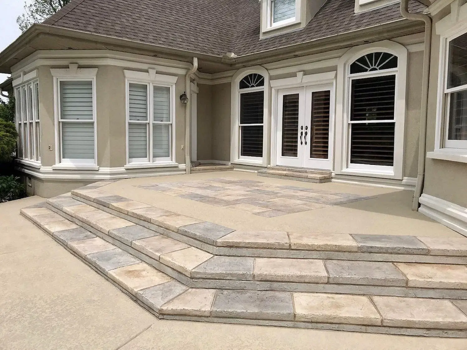 SUNDEK By T&T Surfaces