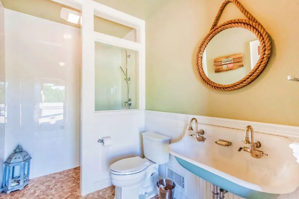 Coastal Homes Of Marco Island
