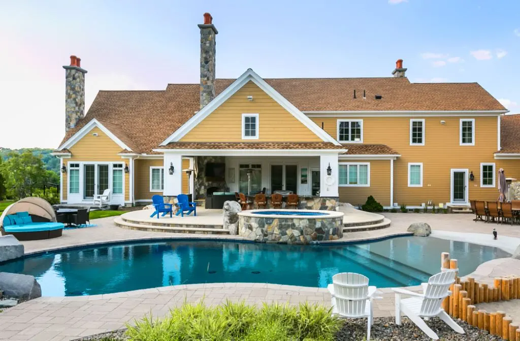 Coastal Homes Of Marco Island