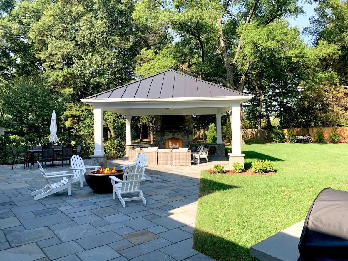 Deck Builders Inc