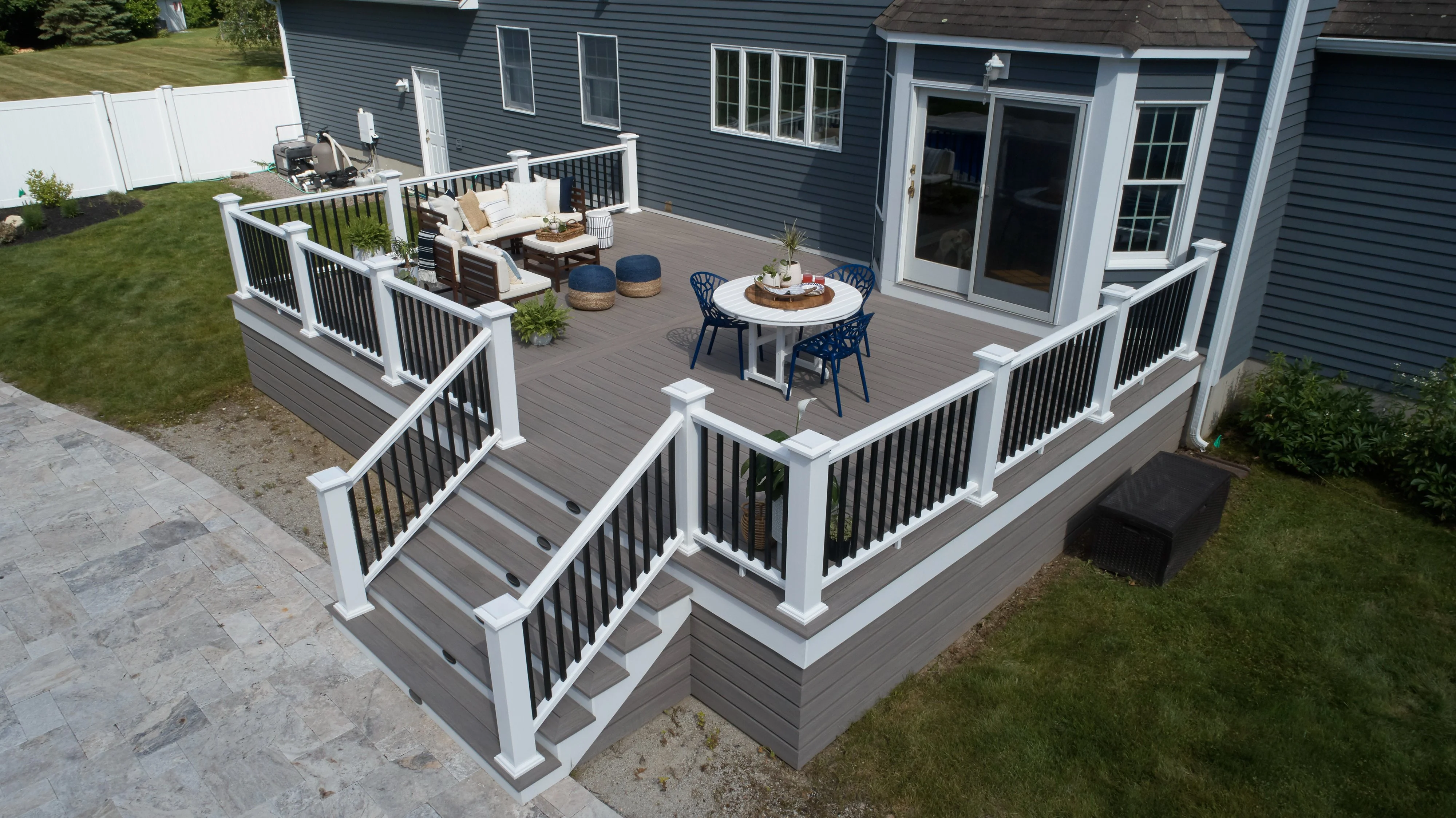 Rosewood Decks and Outdoor Living