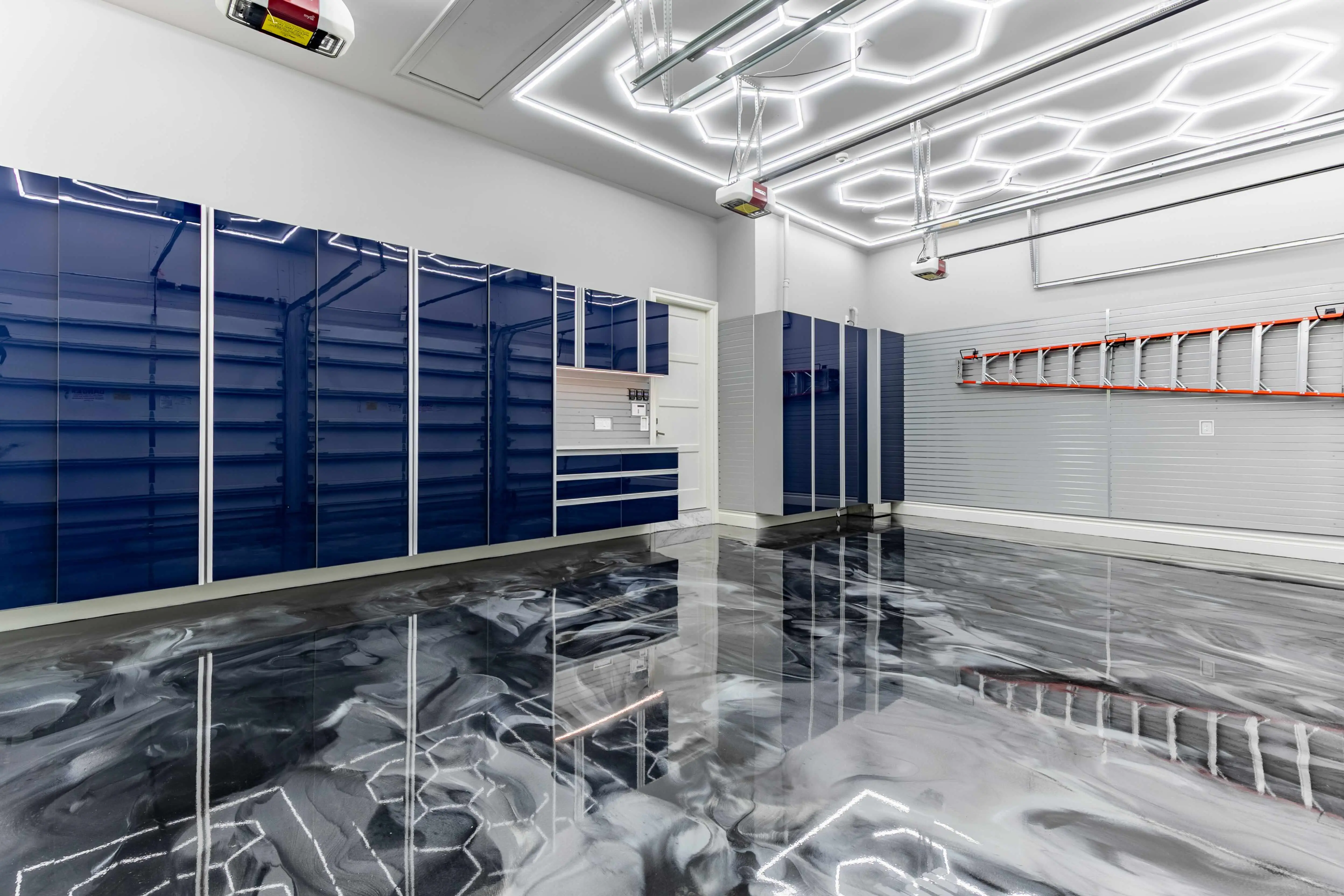 Premier Garage