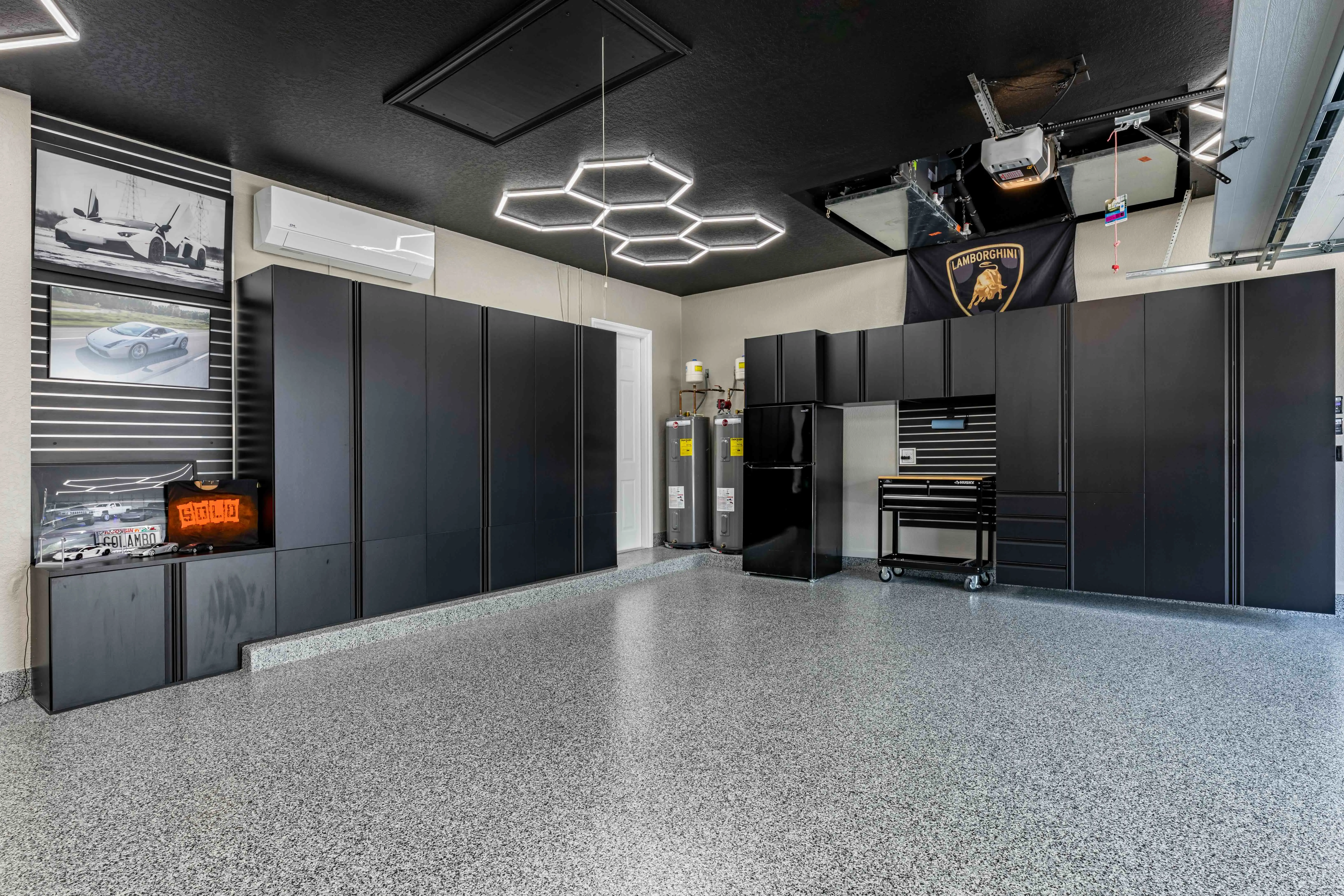 Premier Garage