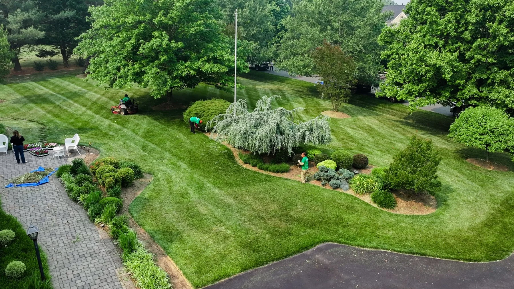 Moyers Lawn Service & Landscaping