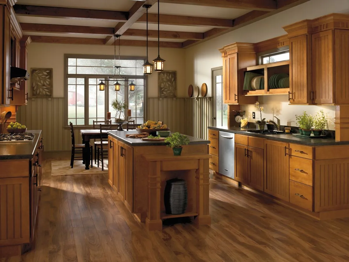 Kitchenland Custom Cabinet Solutions