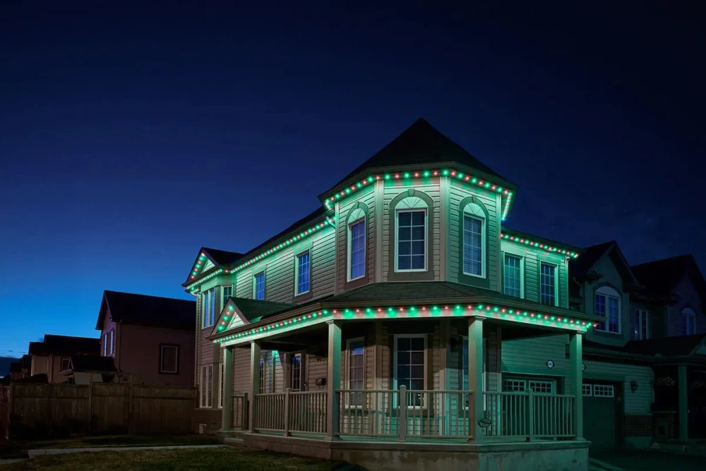 Permanent Holiday Lighting