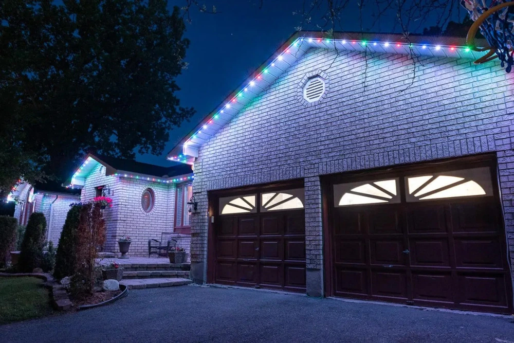 Permanent Holiday Lighting
