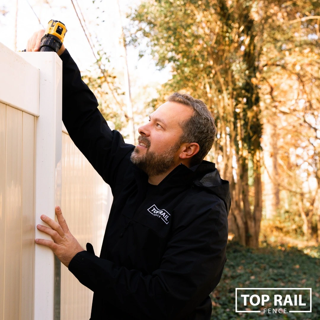 Top Rail Fence