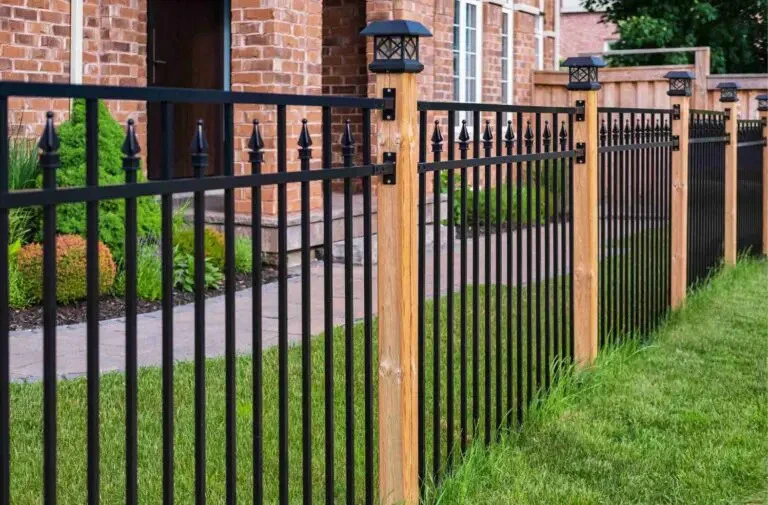 Top Rail Fence