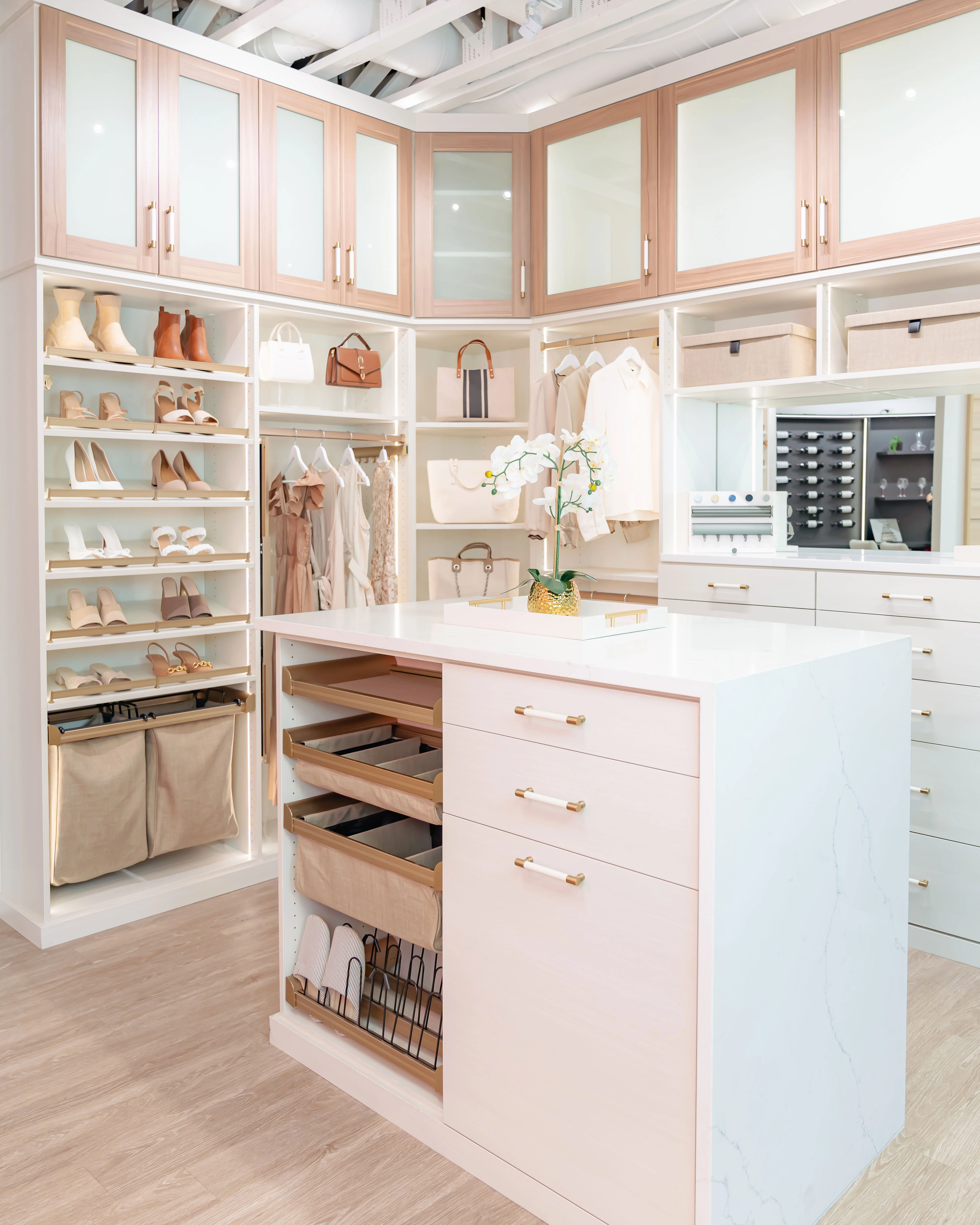 Custom Closet Systems