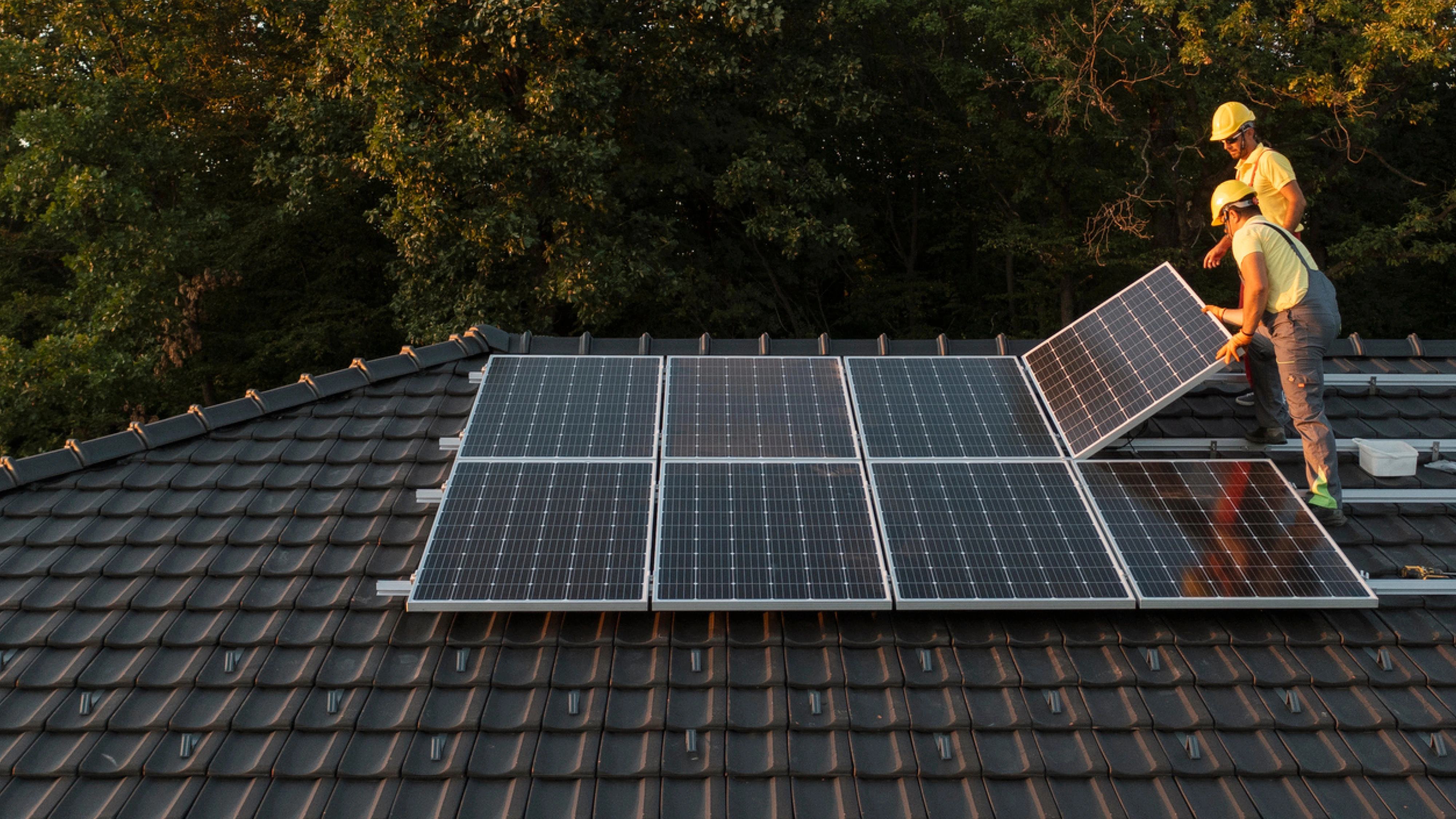 Simon Bros Roofing and Solar