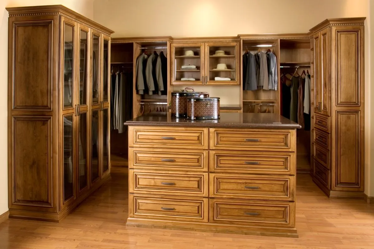 Classy Closets