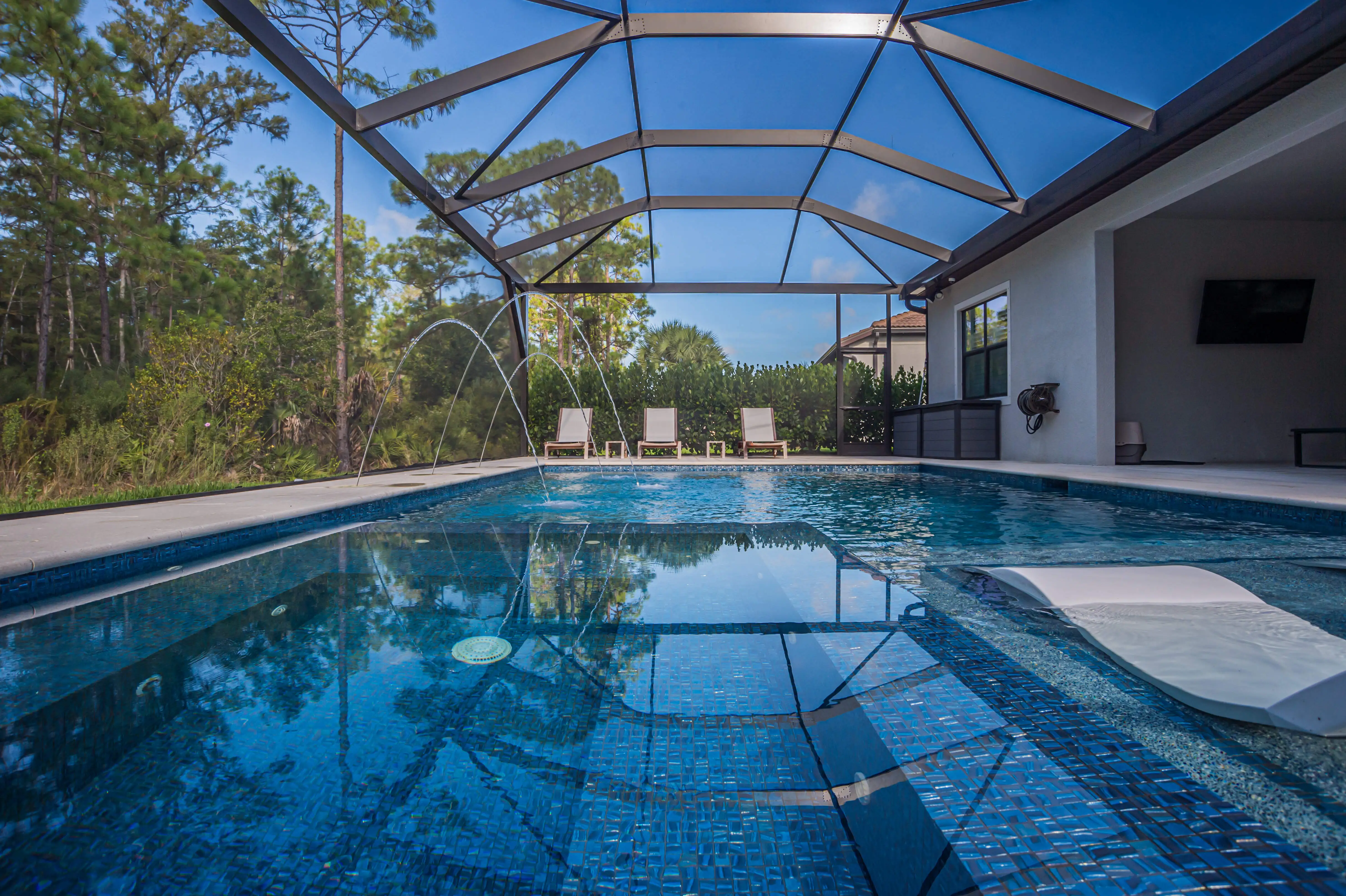 Edgewater Pools & Spa Services