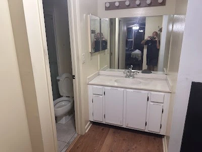 Everlast Bathrooms