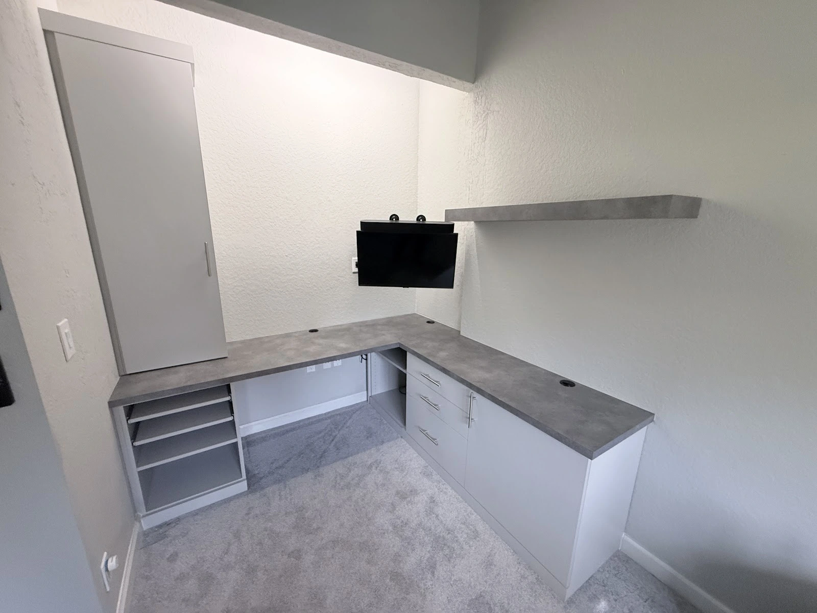 THM National Closet Factory