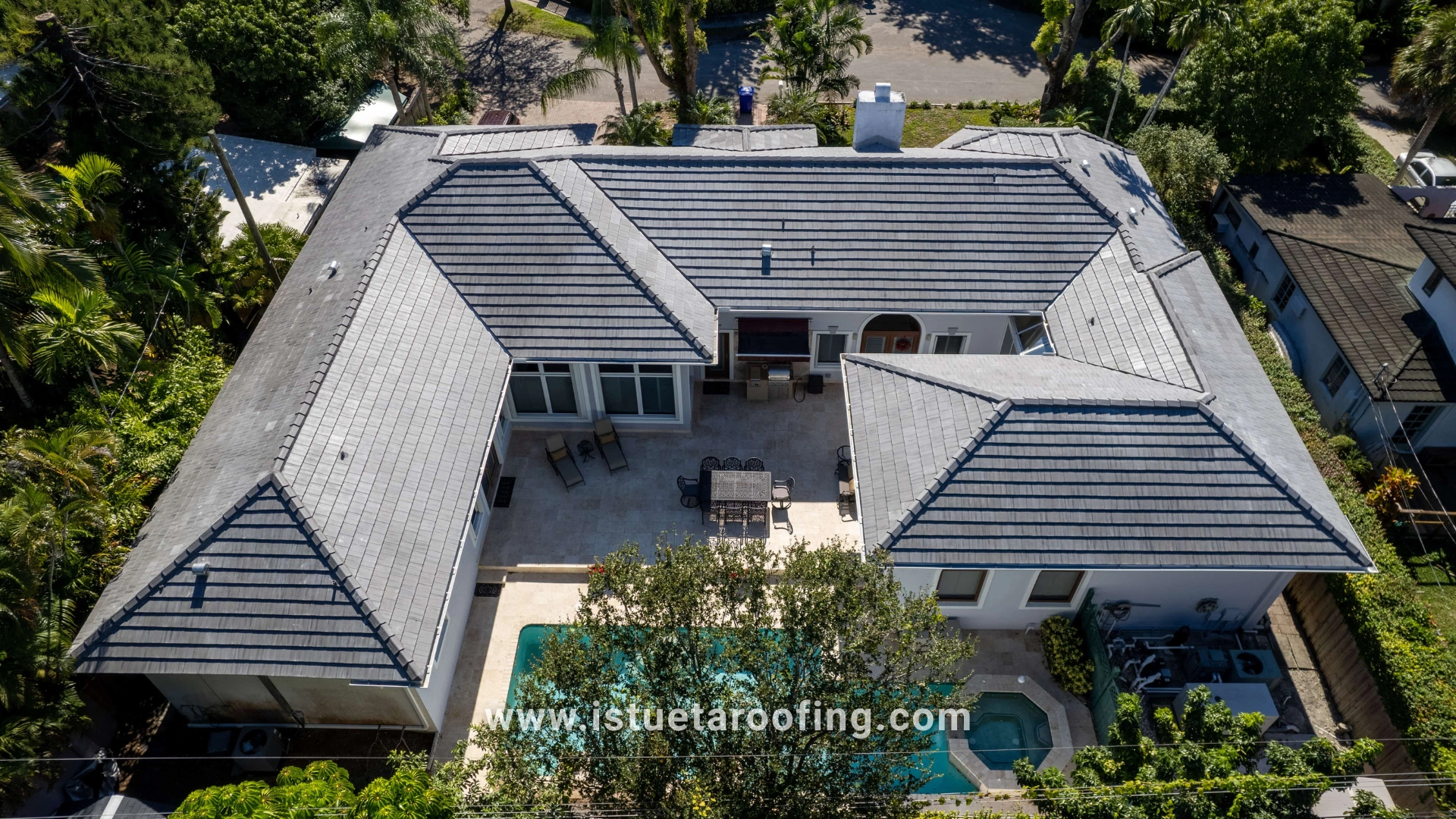 Istueta Roofing