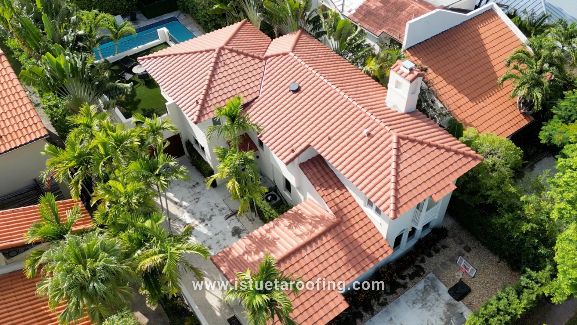 Istueta Roofing