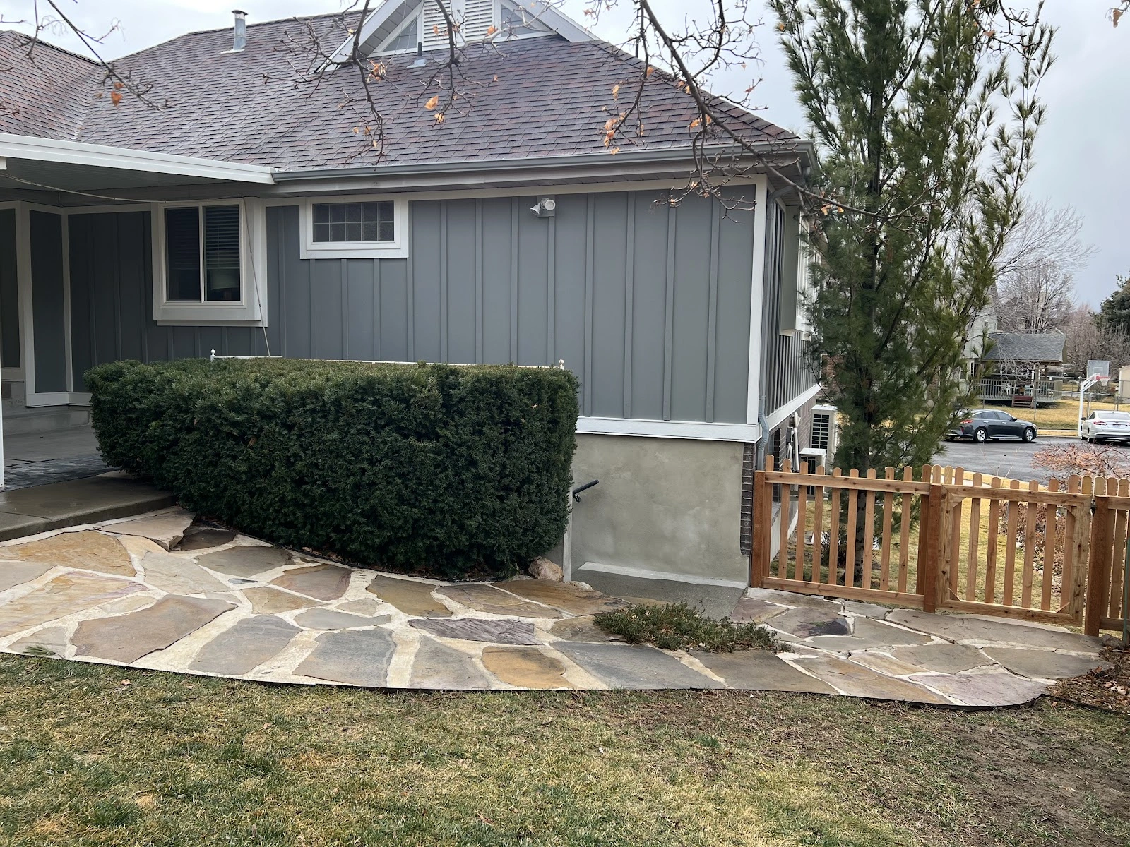 RGS Exteriors - GUTTERS/SIDING