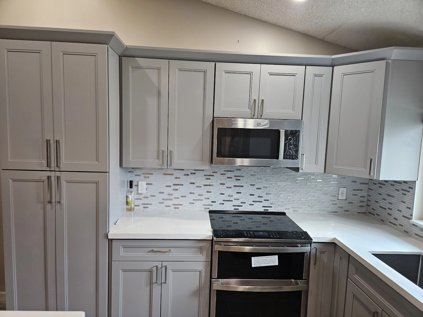A to Z Kitchen & Remodeling