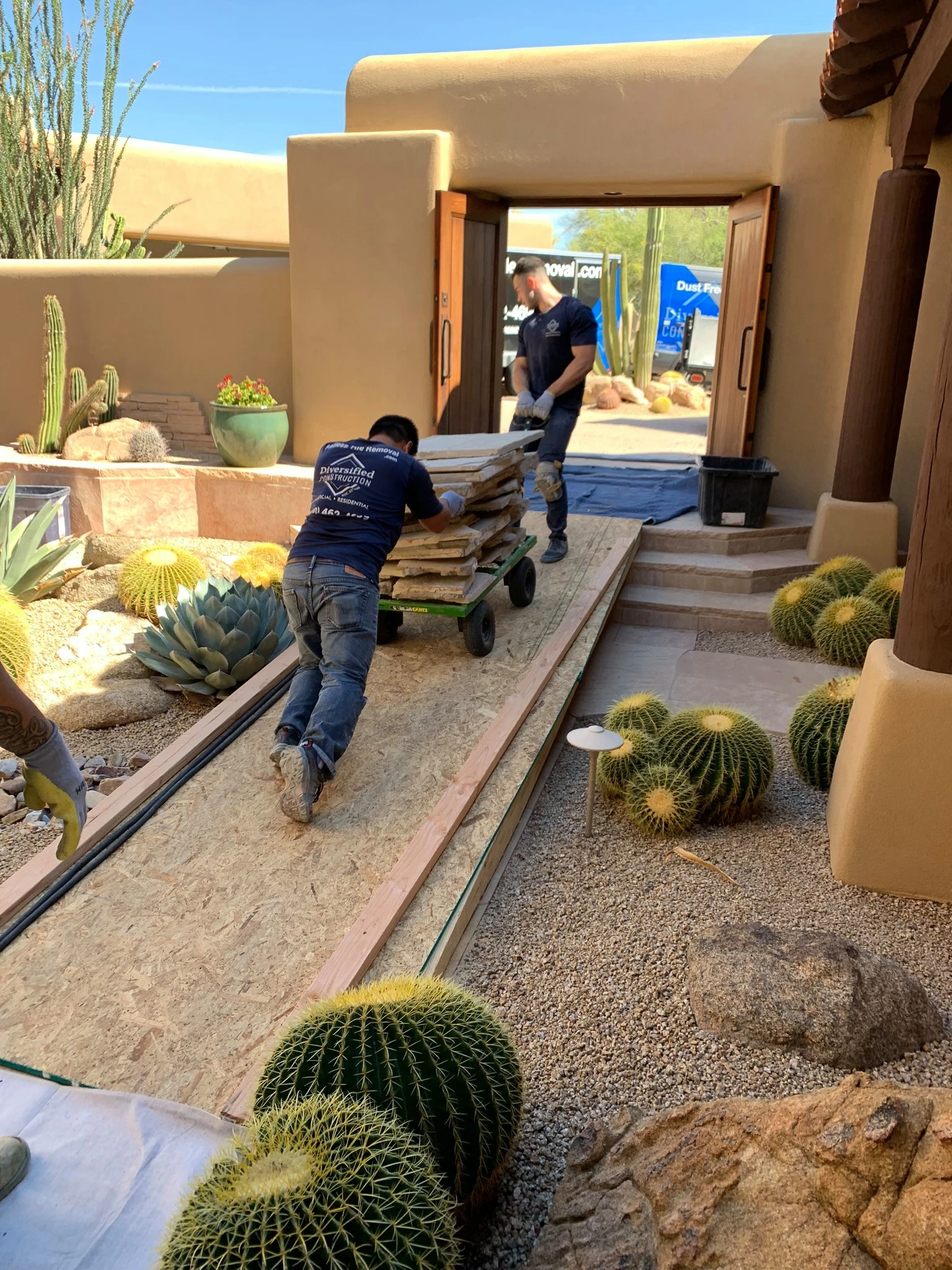 Diversified Construction - Dustless Tile Removal