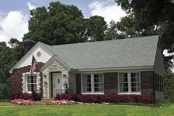 Retractable Screens & Roofing